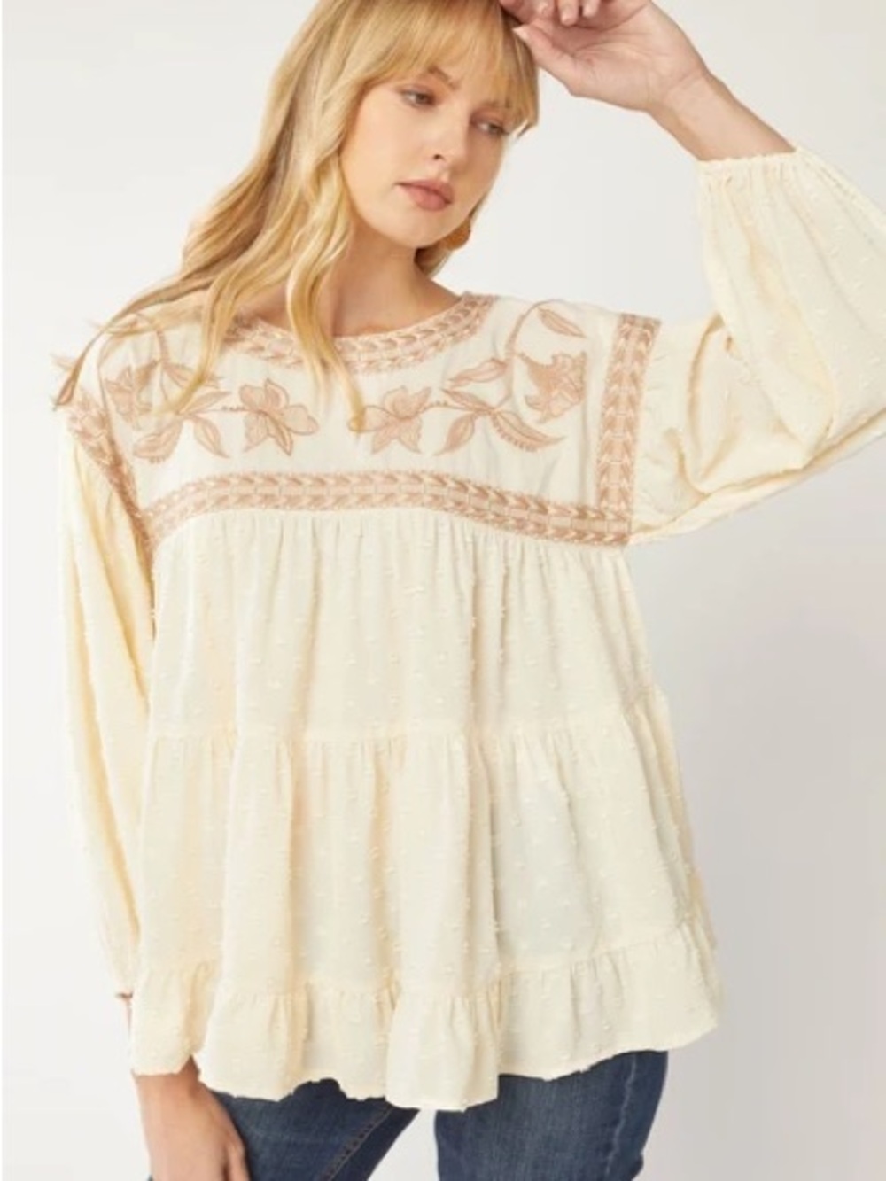 entro Swiss Dot Embroidered Peasant Tunic in Natural color size M